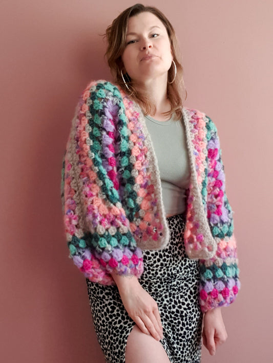 Häkelcardigan aus Alpaka & Mohair